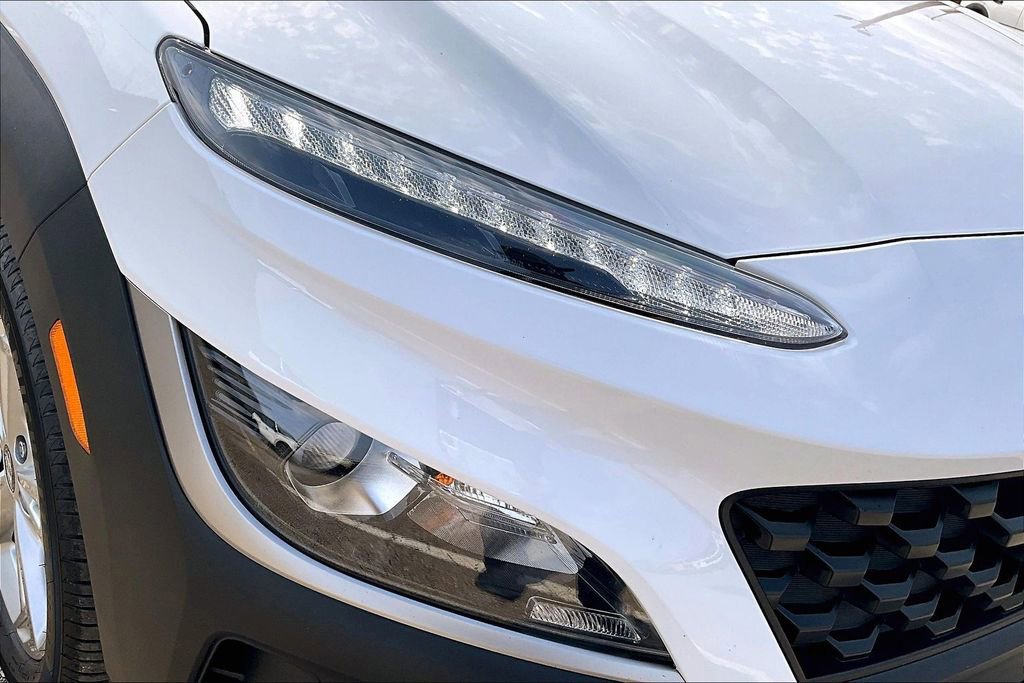 Used 2023 Hyundai Kona SEL w/ Cargo Package image 29