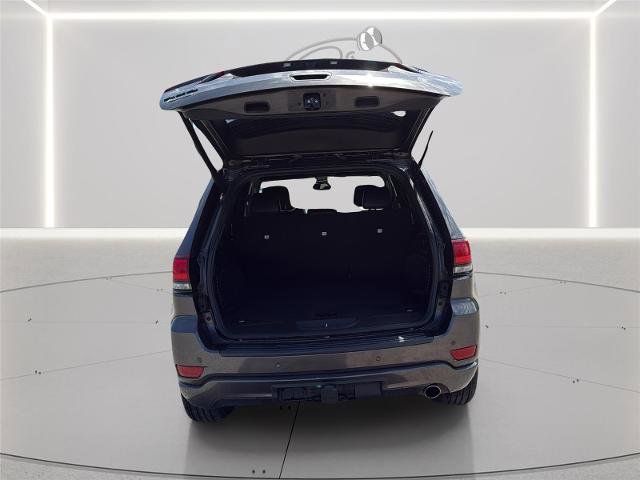 Used 2020 Jeep Grand Cherokee Altitude AWD/4WD image 9