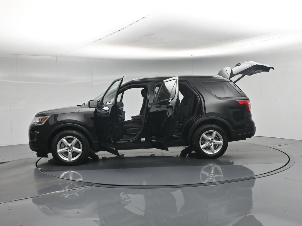 Certified 2019 Ford Explorer XLT FWD image 42