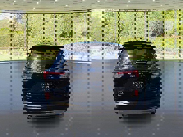Certified 2021 Ford Escape SE image 4