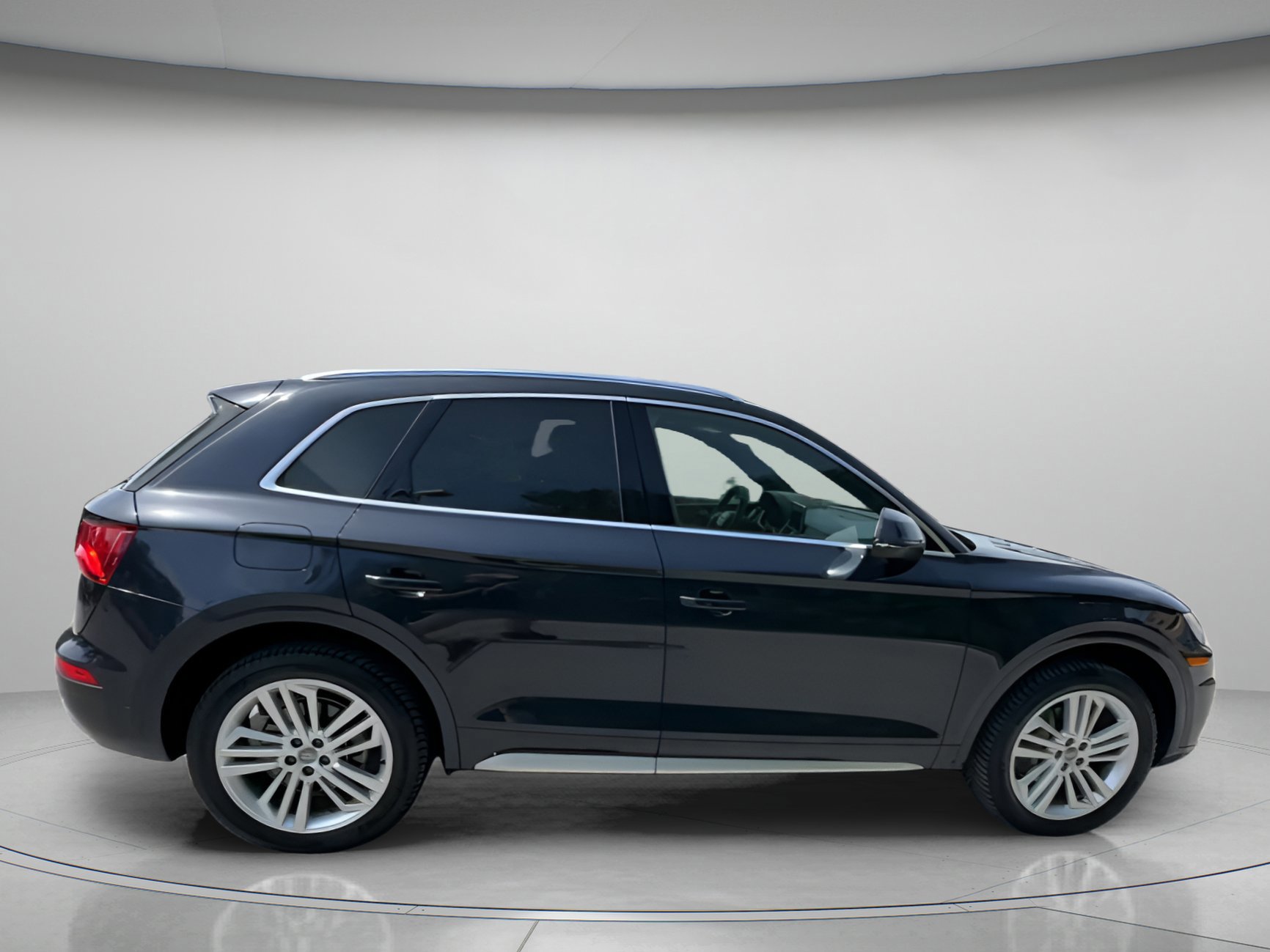 Used 2018 Audi Q5 2.0T Premium Plus w/ Premium Plus Package image 28