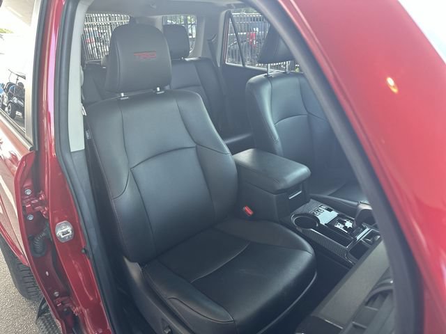 Used 2022 Toyota 4Runner TRD Off-Road Premium w/ Moonroof Package AWD/4WD image 28