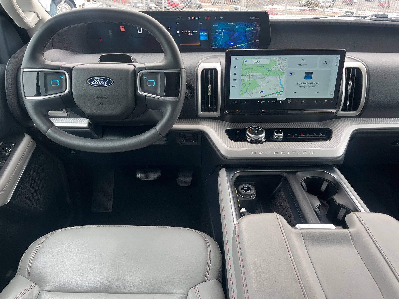 Certified 2025 Ford Expedition Active image 6