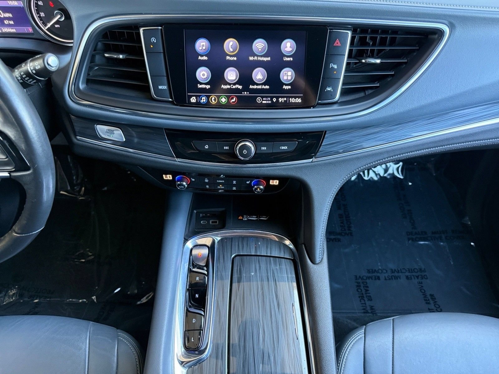 Used 2023 Buick Enclave Essence w/ Experience Buick Package FWD image 16