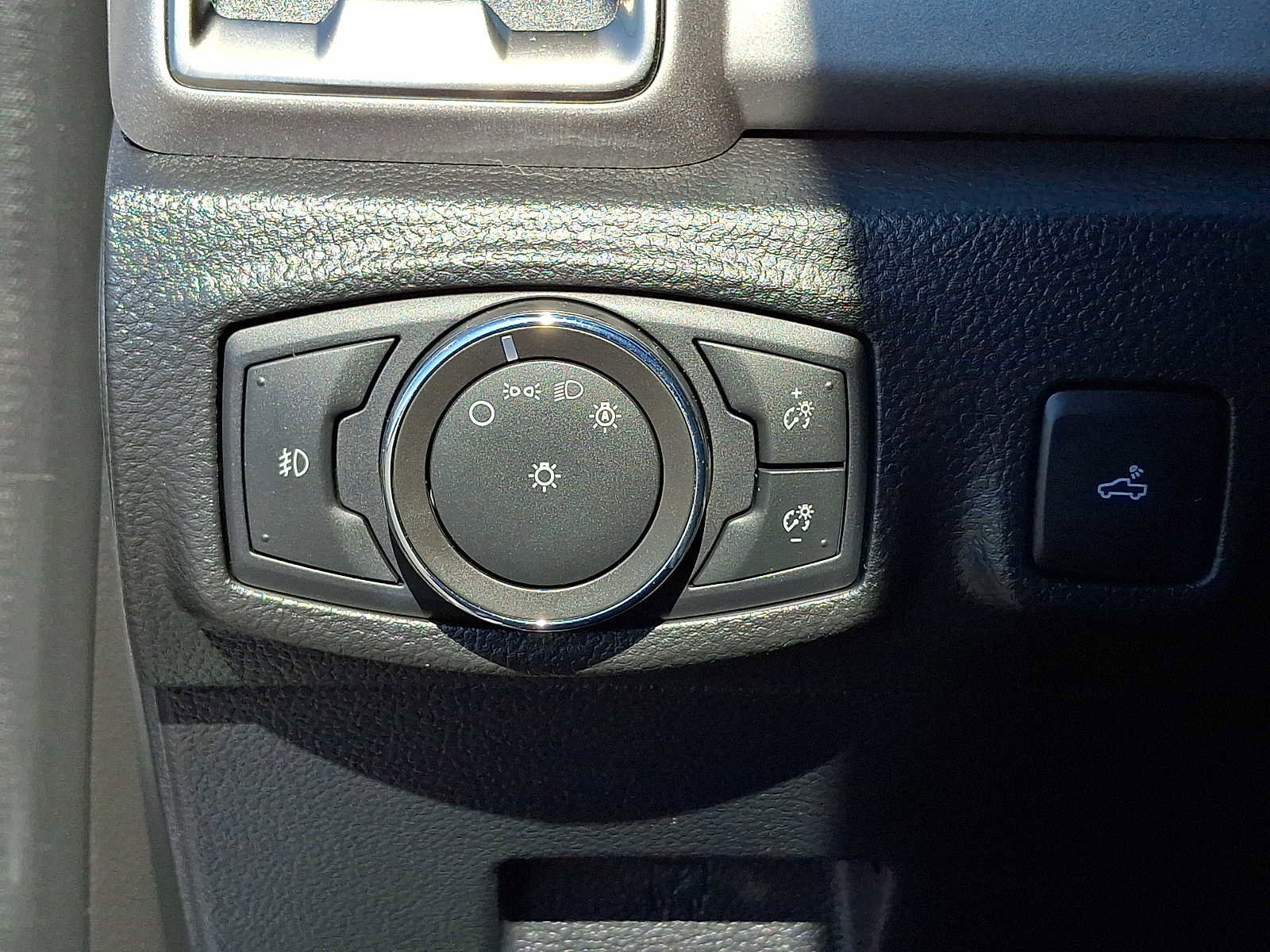 Certified 2021 Ford Ranger XLT w/ Equipment Group 301A Mid image 26