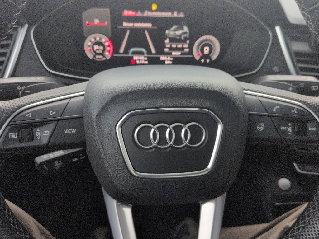Used 2021 Audi SQ5 Prestige w/ Prestige Package image 15