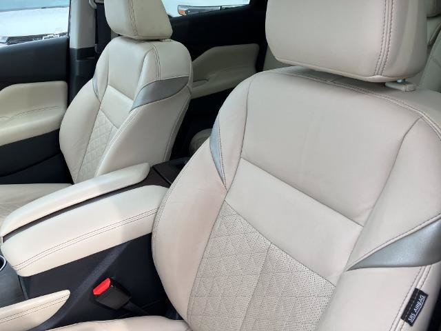 Used 2022 Nissan Murano Platinum w/ Cargo Package AWD/4WD image 26