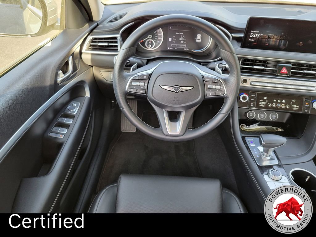 Used 2025 Genesis G70 2.5T image 17