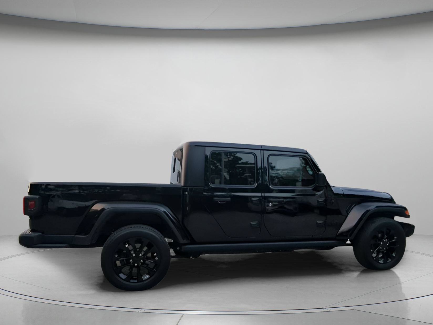 Used 2021 Jeep Gladiator Sport AWD/4WD image 31