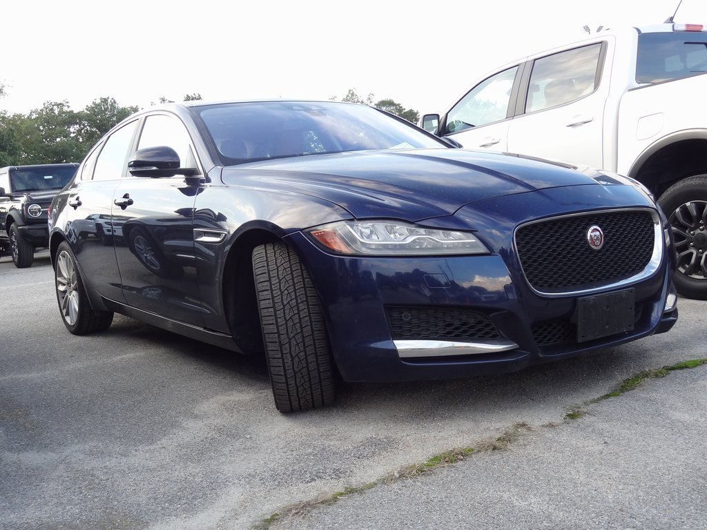 Used 2017 Jaguar XF Prestige