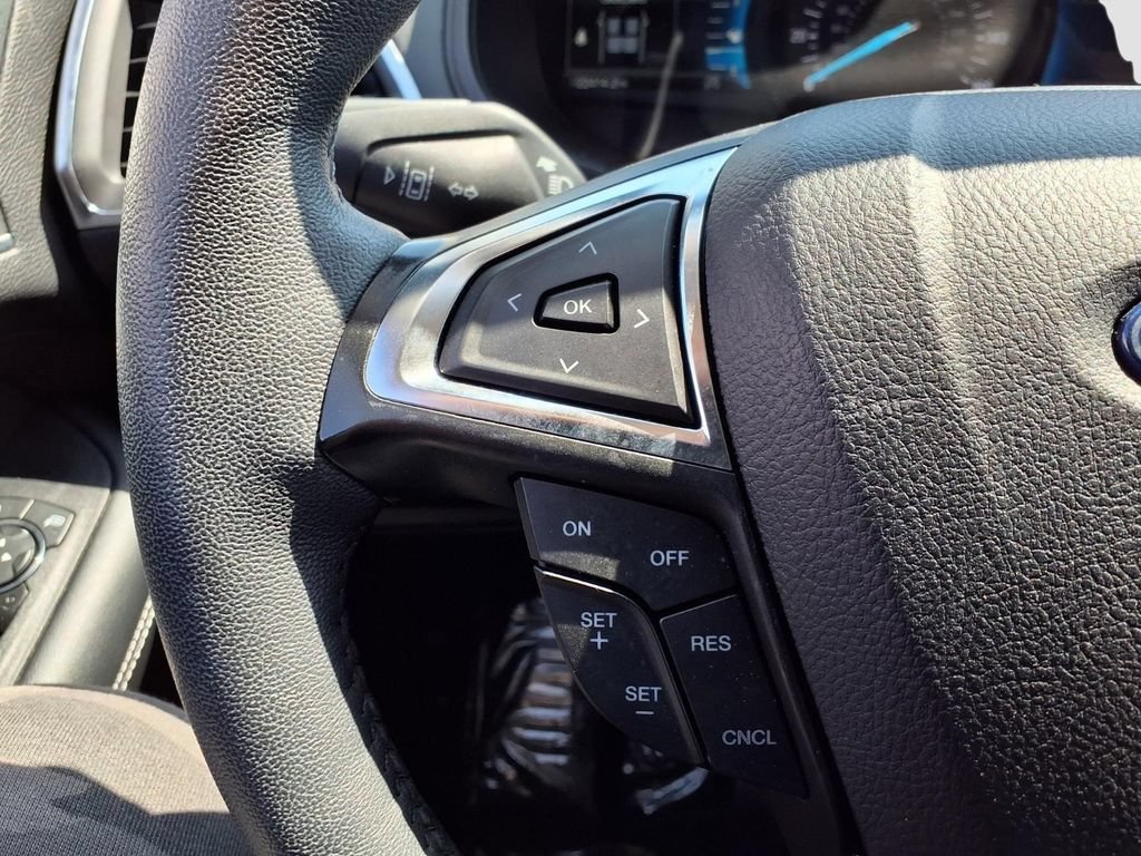 Certified 2024 Ford Edge Titanium AWD/4WD image 18