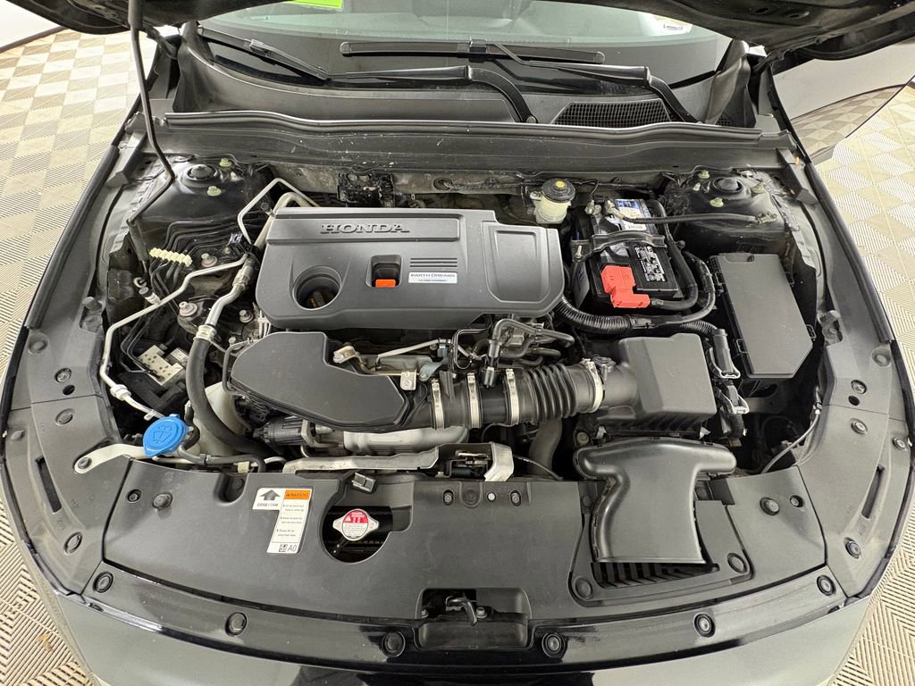 Used 2018 Honda Accord Sport image 30