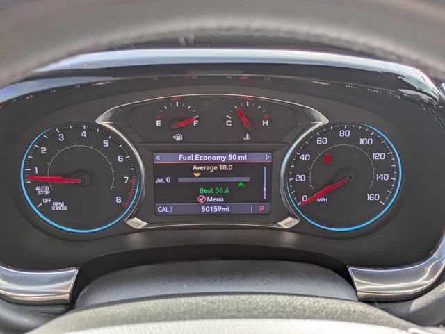 Used 2023 Chevrolet Traverse LT FWD image 25