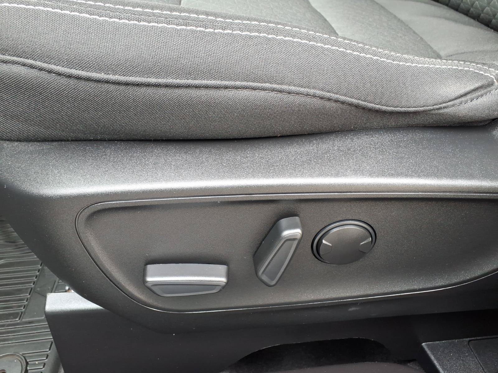 Certified 2023 Ford Escape Active AWD/4WD image 14