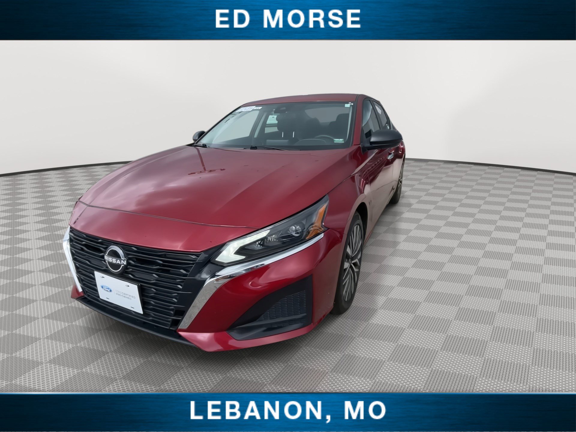 Used 2025 Nissan Altima 2.5 SV FWD image 3