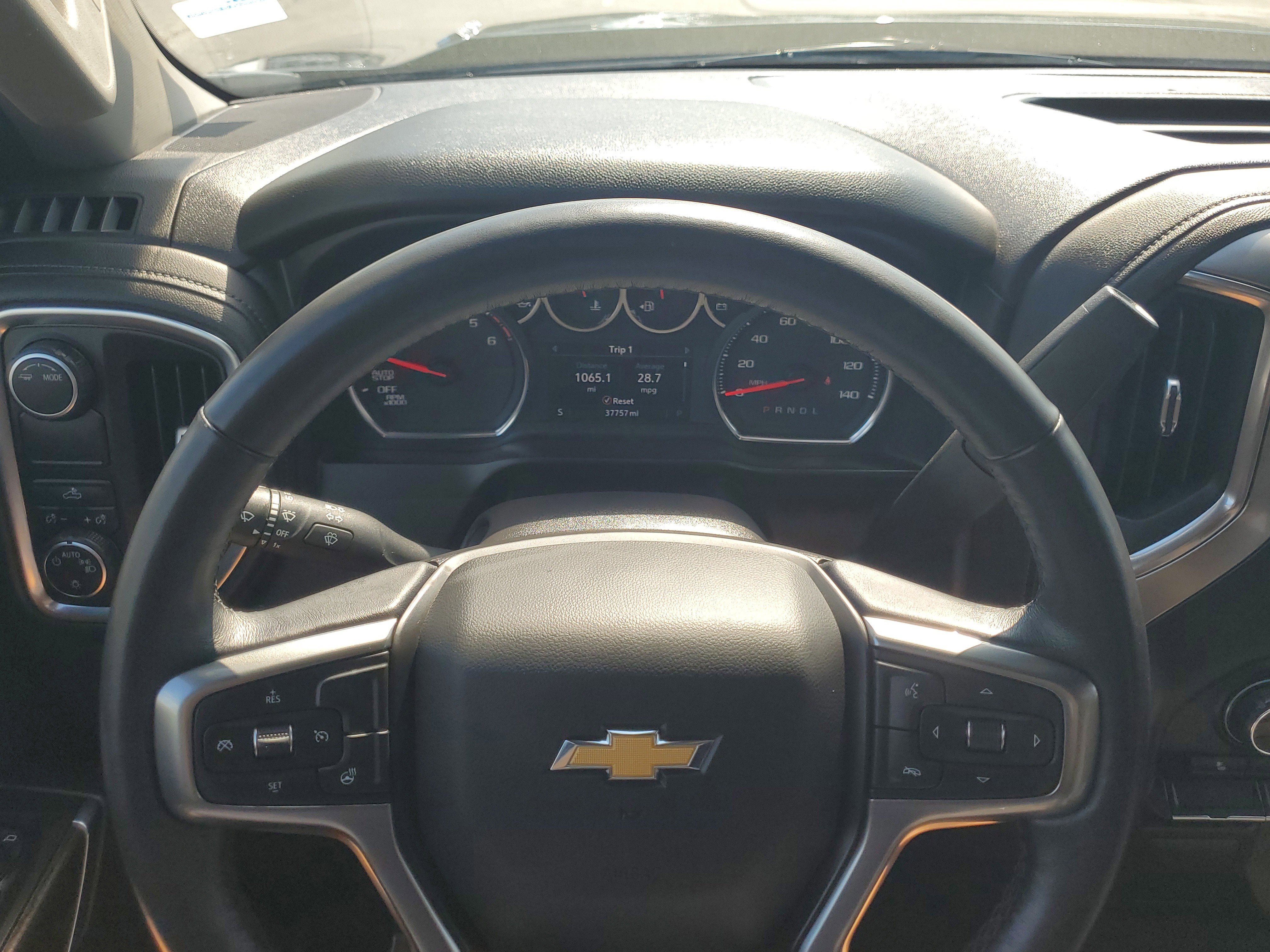 Used 2021 Chevrolet Silverado 1500 LT image 22