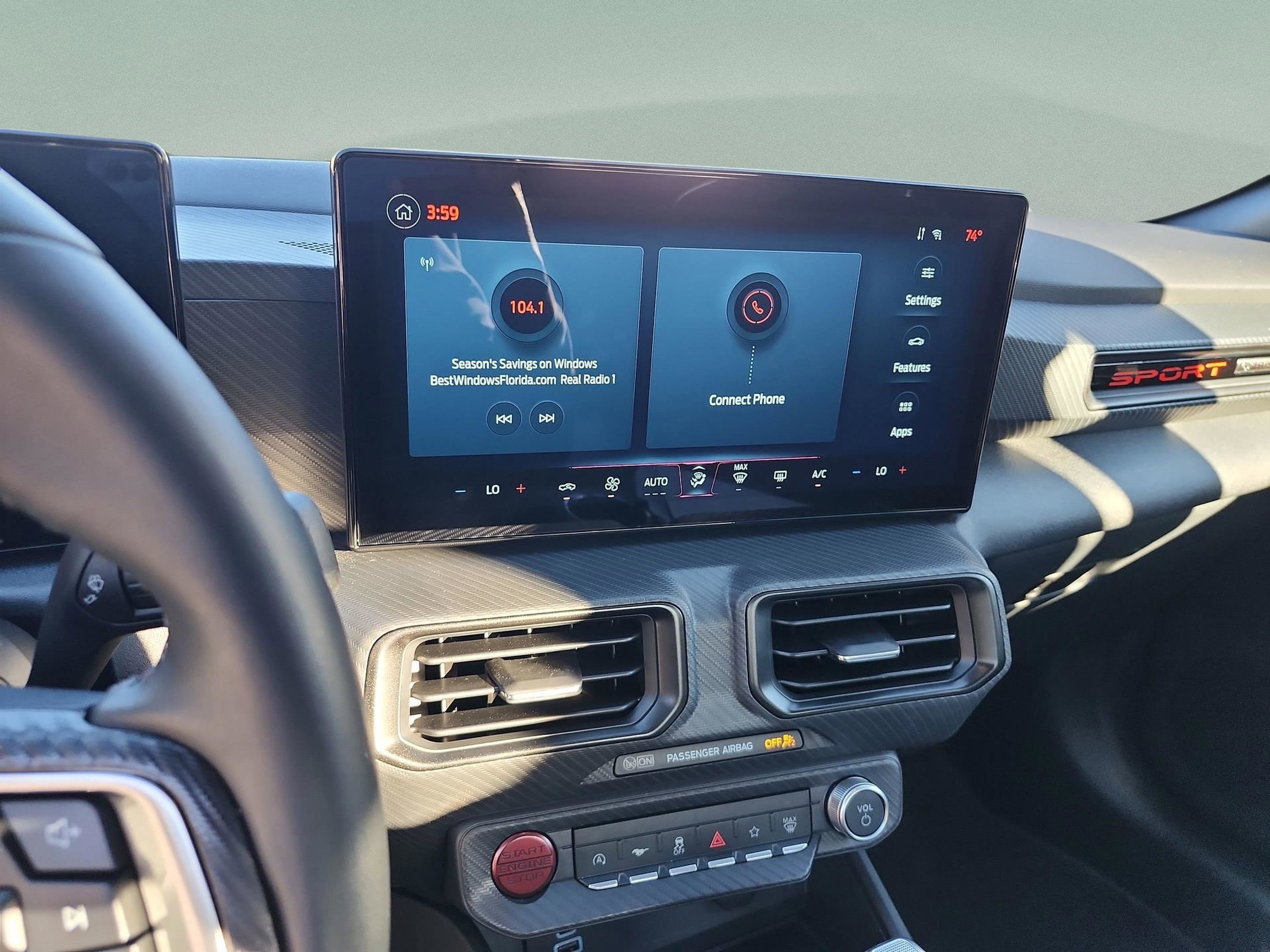 Certified 2025 Ford Mustang Coupe image 10