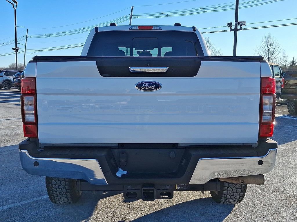 Certified 2021 Ford F350 Lariat w/ Lariat Value Package image 3