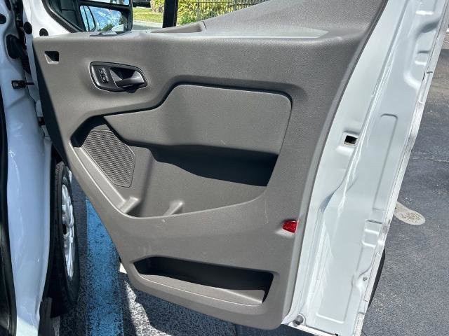 Certified 2024 Ford Transit 350 XLT RWD image 38