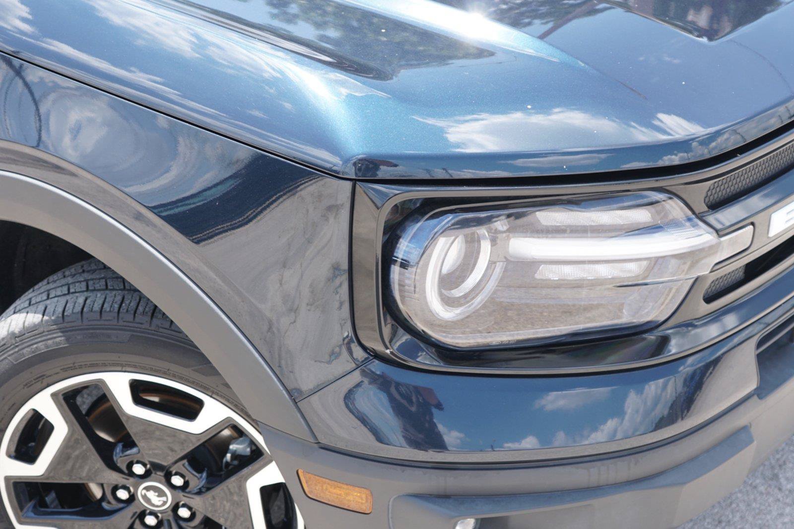 Certified 2021 Ford Bronco Sport Outer Banks AWD/4WD image 3