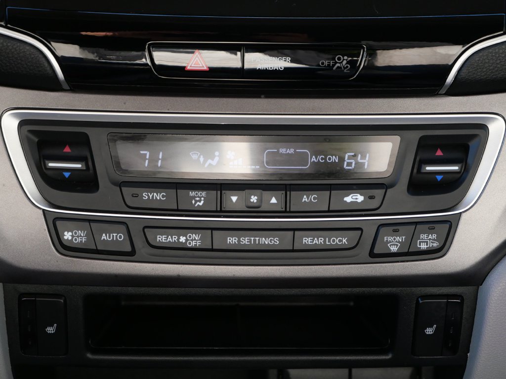 Used 2021 Honda Pilot Special Edition image 17