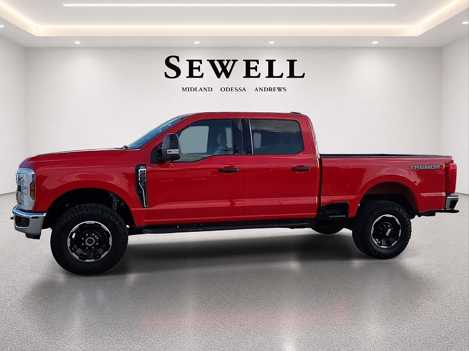 Certified 2025 Ford F250 XLT w/ Tremor Off-Road Package AWD/4WD image 2