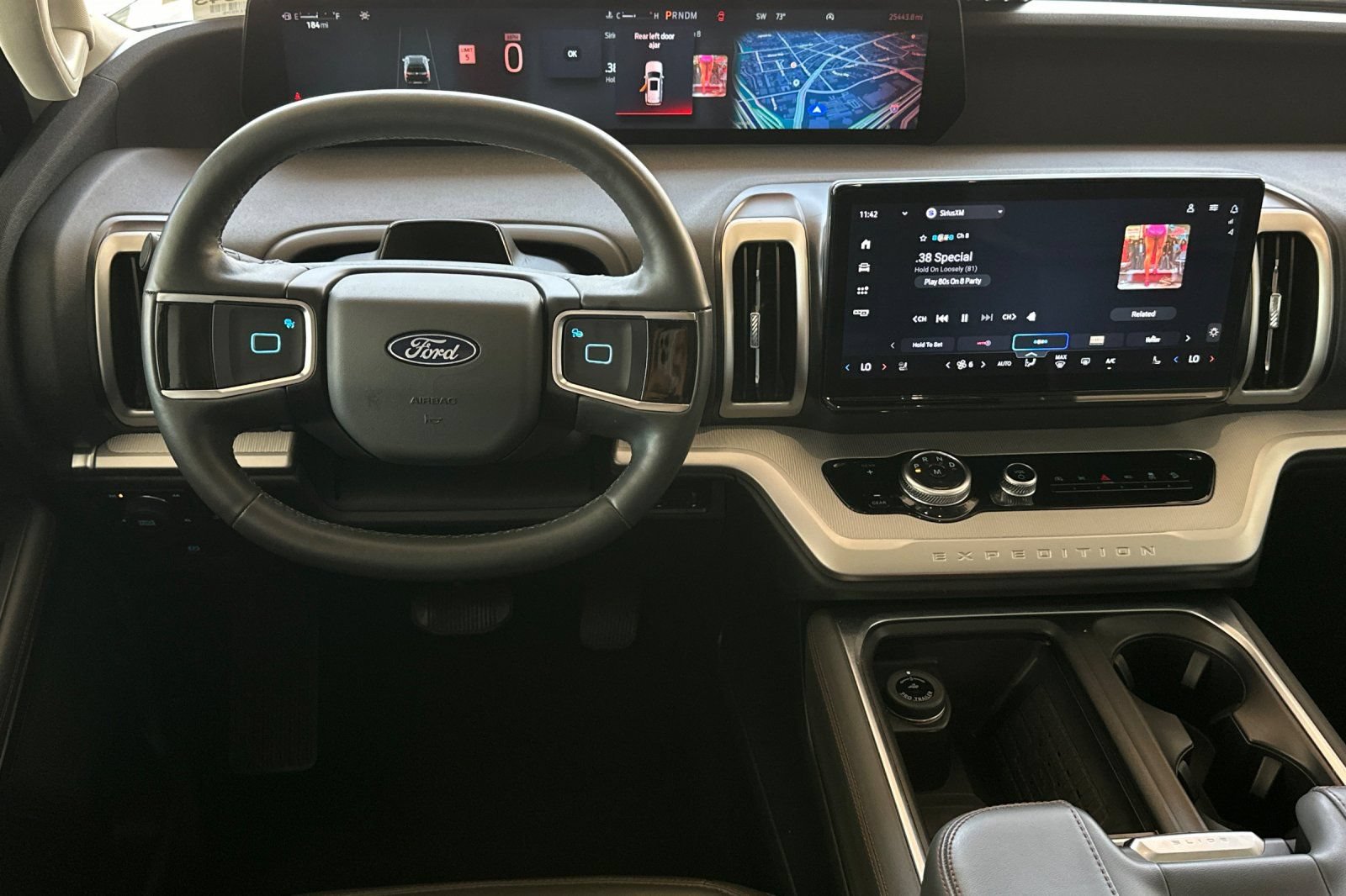 Certified 2025 Ford Expedition Active AWD/4WD image 13