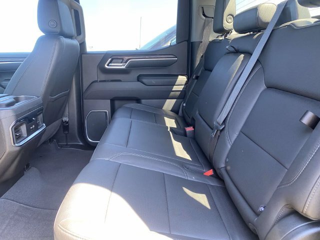 Used 2023 GMC Sierra 1500 SLT w/ SLT Premium Package AWD/4WD image 11