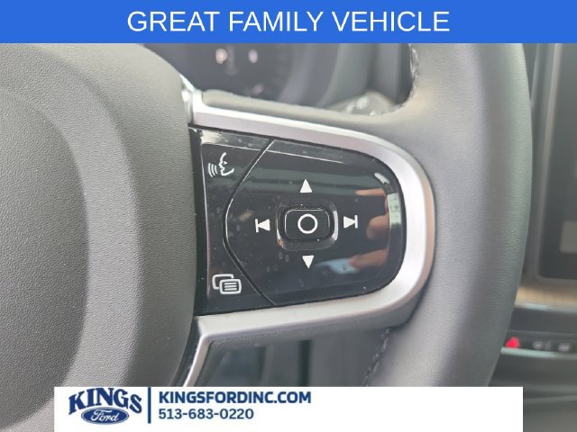 Used 2026 Volvo XC60 B5 Plus w/ Protection Package Premier AWD/4WD image 17