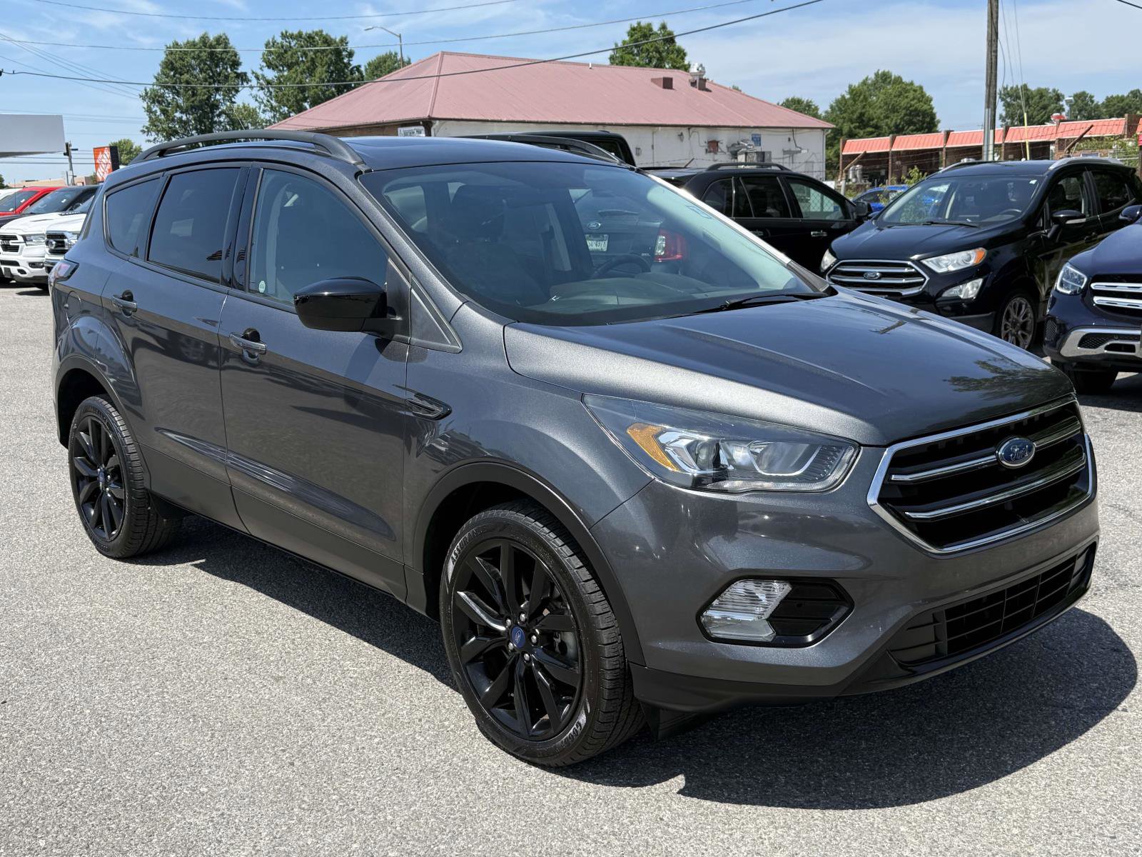 Certified 2017 Ford Escape SE w/ Equipment Group 201A