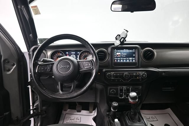 Used 2021 Jeep Gladiator Sport AWD/4WD image 9