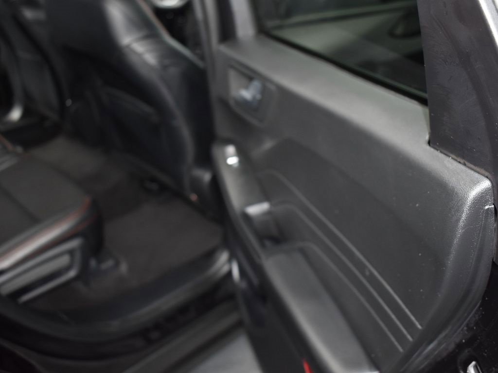 Certified 2025 Ford Escape ST-Line image 15