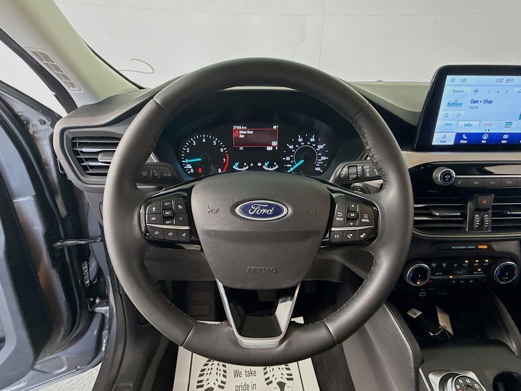 Certified 2022 Ford Escape SEL FWD image 15