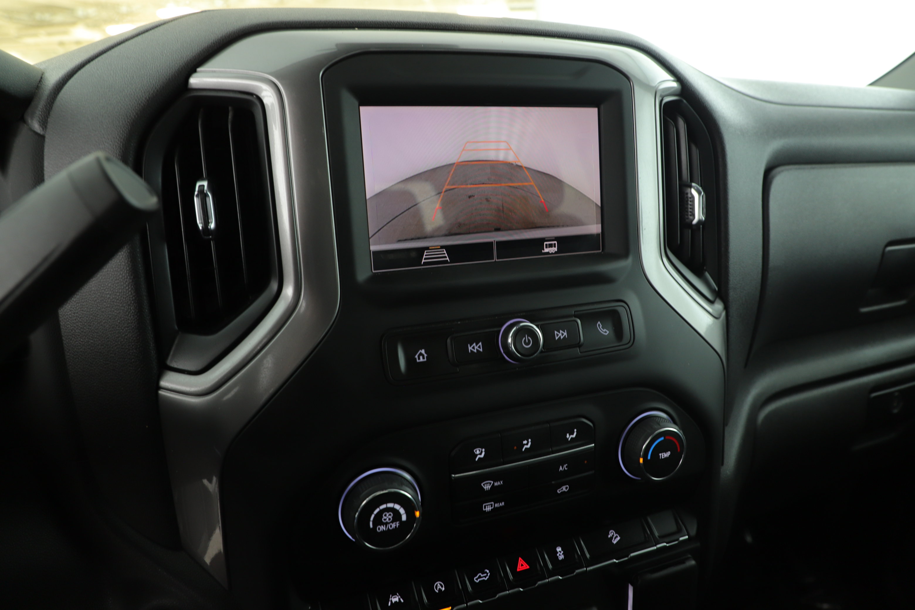 Used 2024 Chevrolet Silverado 1500 Custom Trail Boss w/ LPO, Dark Essentials Package AWD/4WD image 14