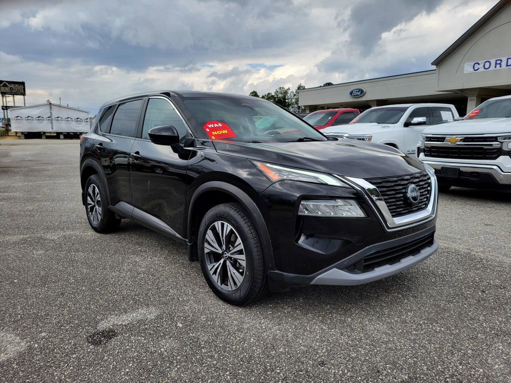 Used 2023 Nissan Rogue SV image 7