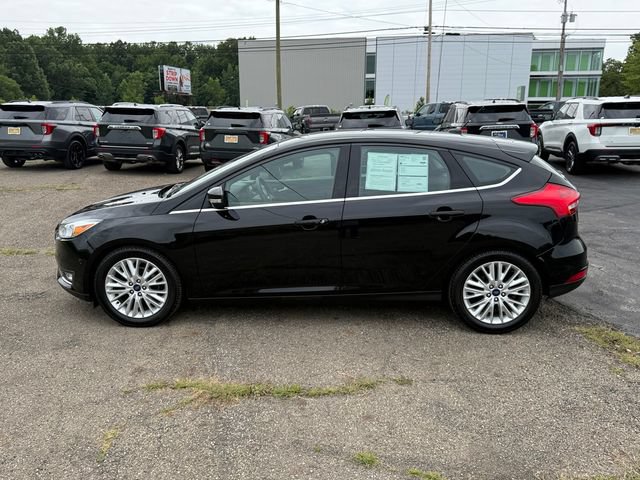 Certified 2018 Ford Focus Titanium w/ Titanium Technology Package FWD image 7