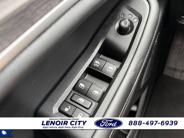 Used 2023 Jeep Grand Cherokee Limited image 18