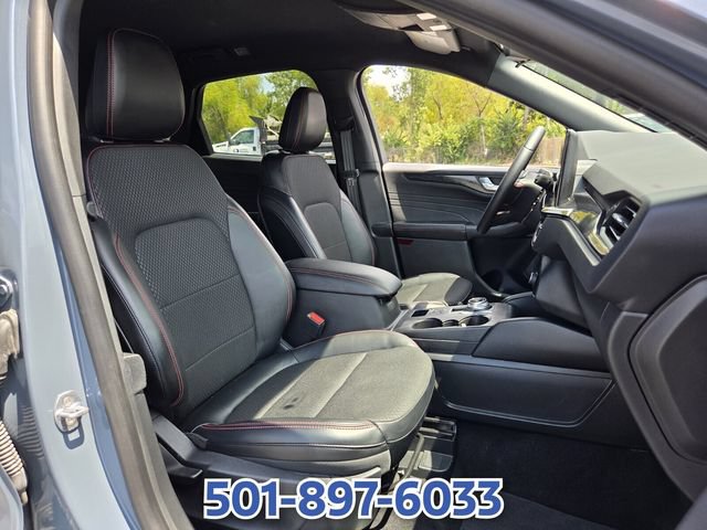 Certified 2025 Ford Escape ST-Line w/ Tech Pack #1 FWD image 15