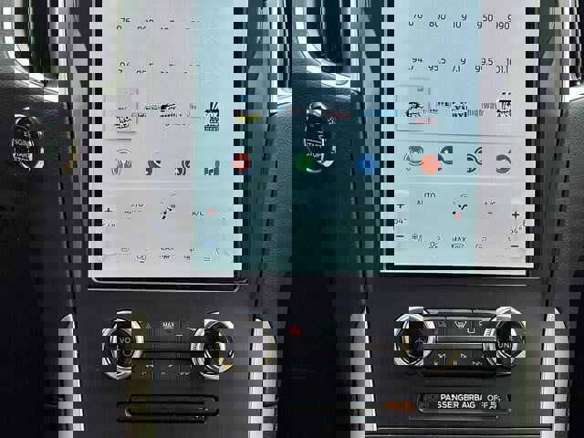 Certified 2024 Ford Edge SEL w/ Convenience Package image 13