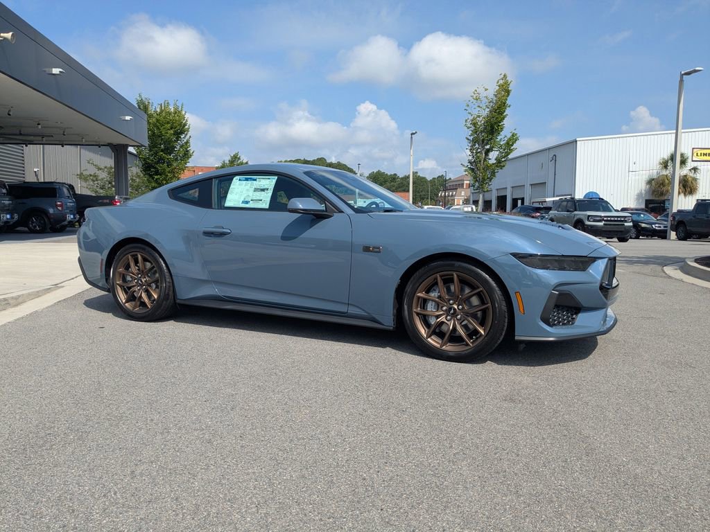 Certified 2025 Ford Mustang GT Premium RWD image 2