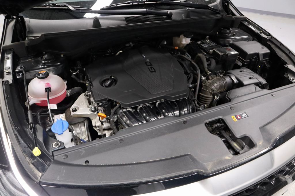 Used 2025 Kia Sportage EX FWD image 17