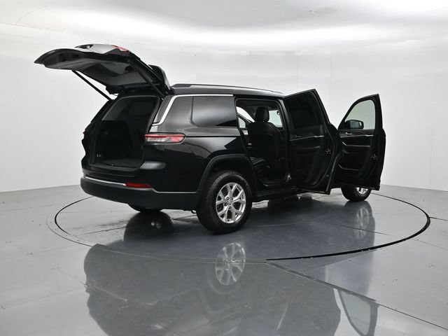 Used 2023 Jeep Grand Cherokee L Limited AWD/4WD image 56