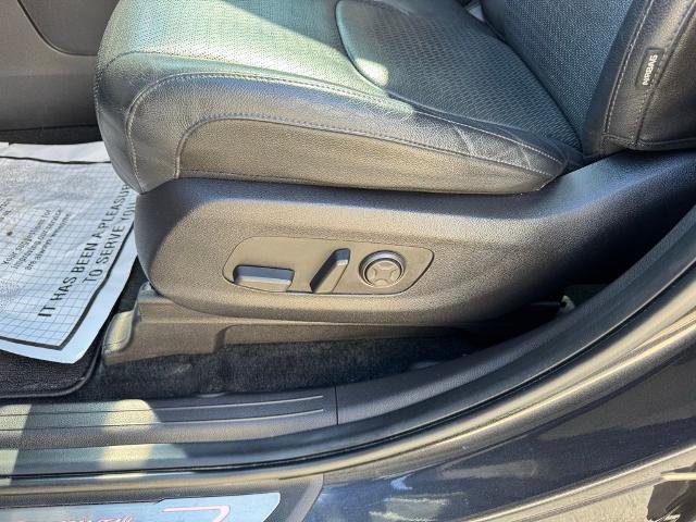 Used 2022 Kia Carnival SX Prestige image 14