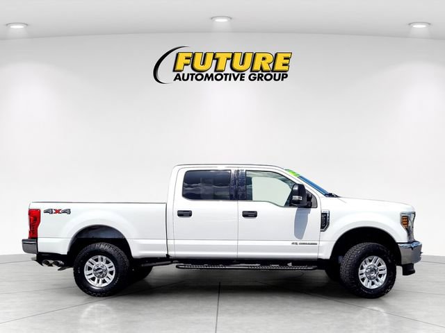 Certified 2019 Ford F250 XLT AWD/4WD image 3