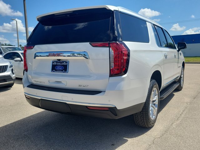 Used 2024 GMC Yukon XL SLT w/ SLT Premium Package AWD/4WD image 6