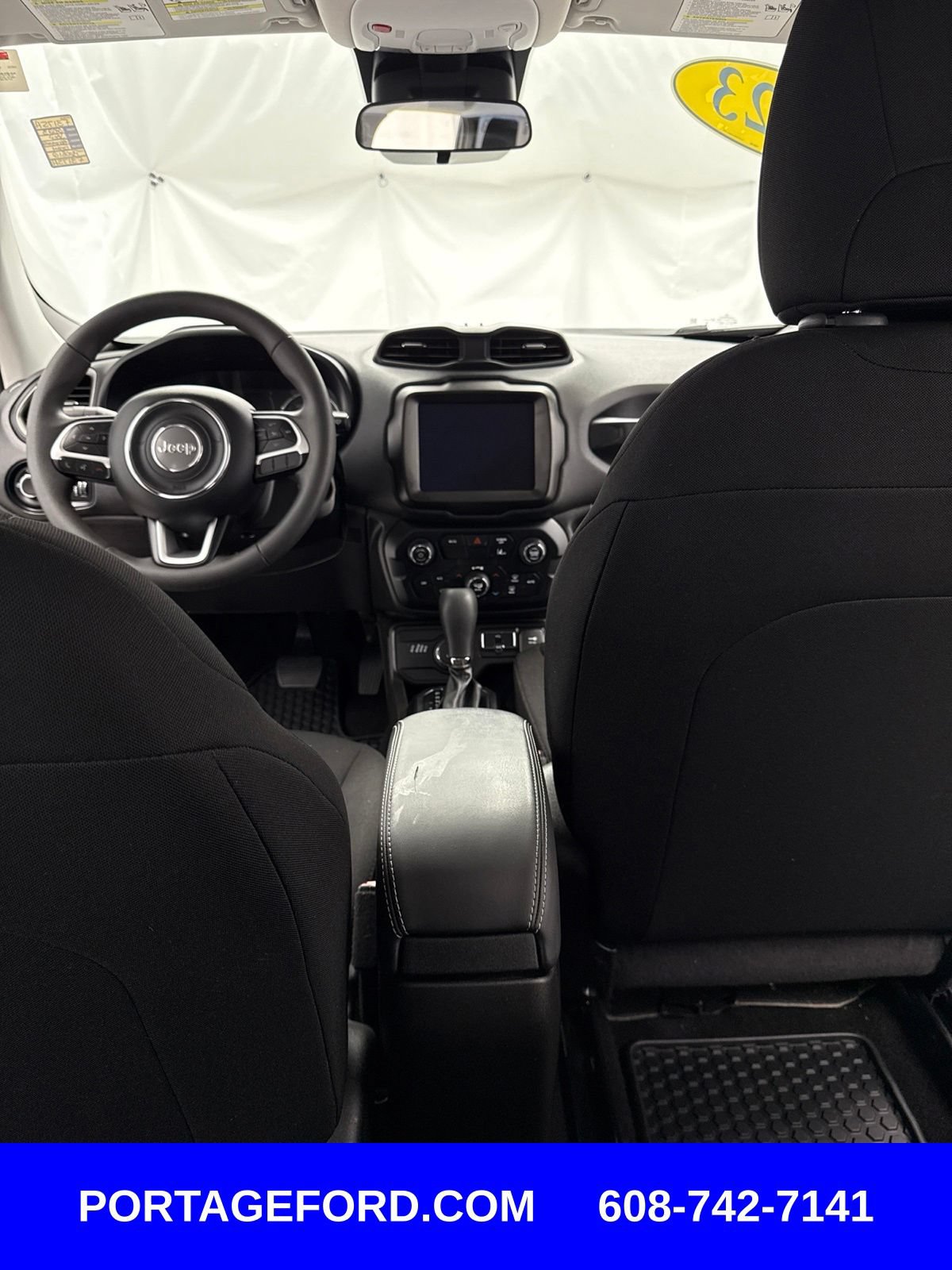 Used 2023 Jeep Renegade Latitude AWD/4WD image 32
