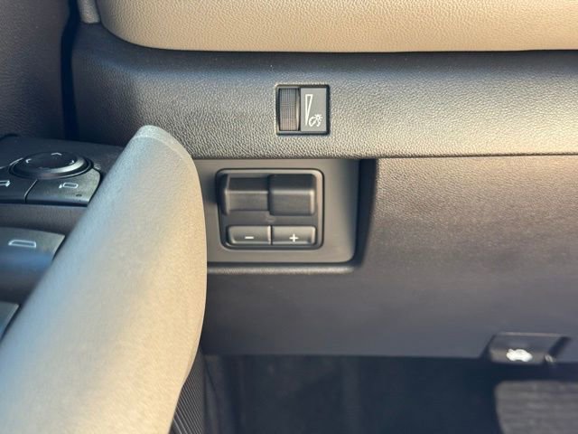 Used 2025 Chevrolet Colorado ZR2 w/ Technology Package image 35