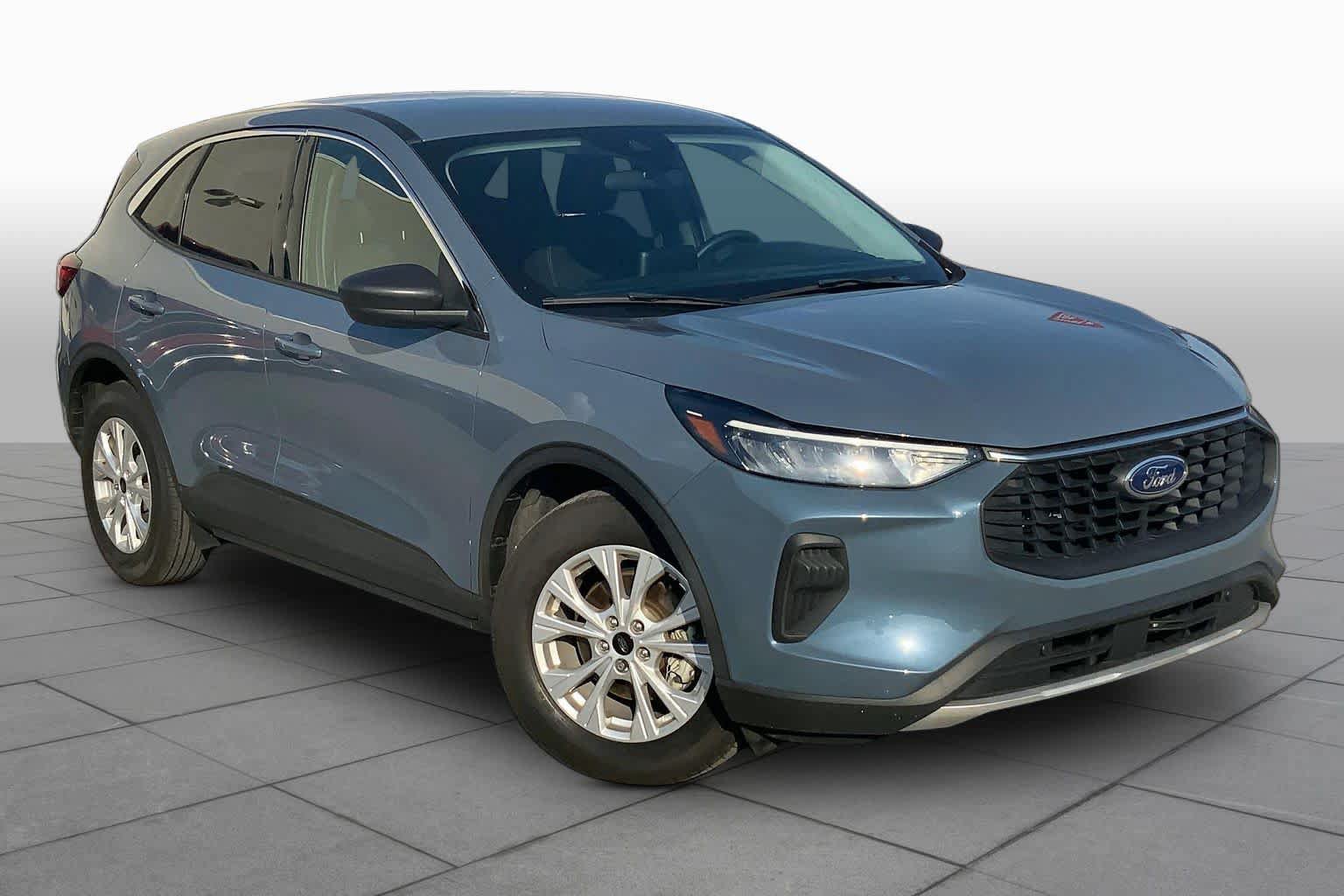 Certified 2024 Ford Escape Active FWD image 3