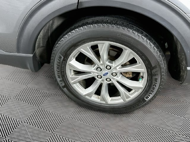 Certified 2023 Ford Explorer XLT w/ Equipment Group 202A AWD/4WD image 38