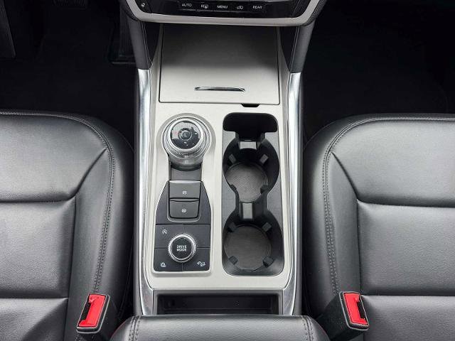 Certified 2024 Ford Explorer XLT w/ Equipment Group 202A AWD/4WD image 22